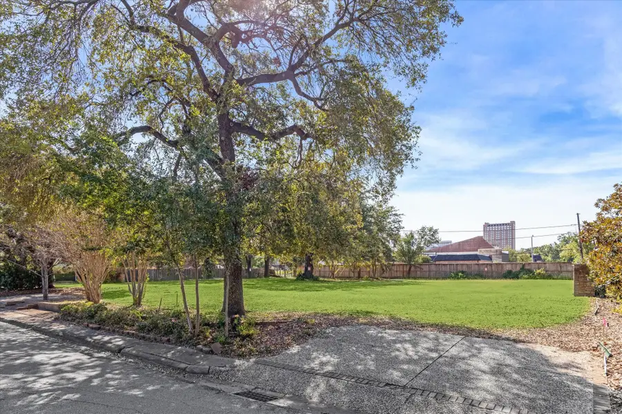 5203 Del Monte Drive, Houston, TX 77056 - Image #2