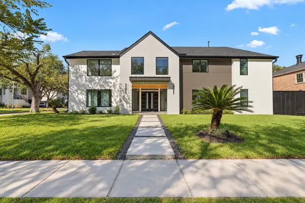 9414 Endicott Lane, Houston, TX 77096