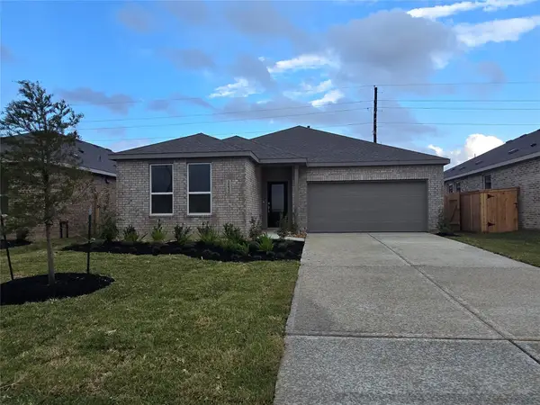 1906 Stargazer Lane, Angleton, TX 77515