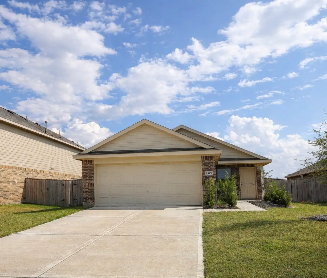 1315 Millers Pass Dr, Rosenberg, TX 77471 - Image #1