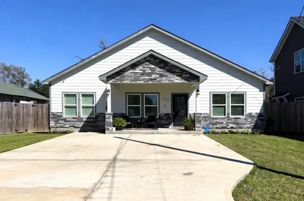 7520 Carver Road, Houston, TX 77088