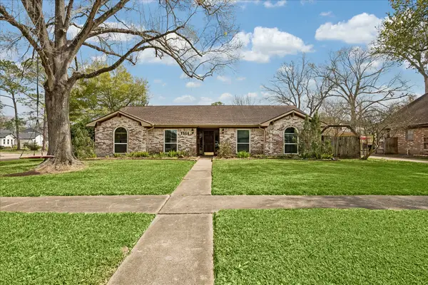 1514 Blairmont Lane, Houston, TX 77062