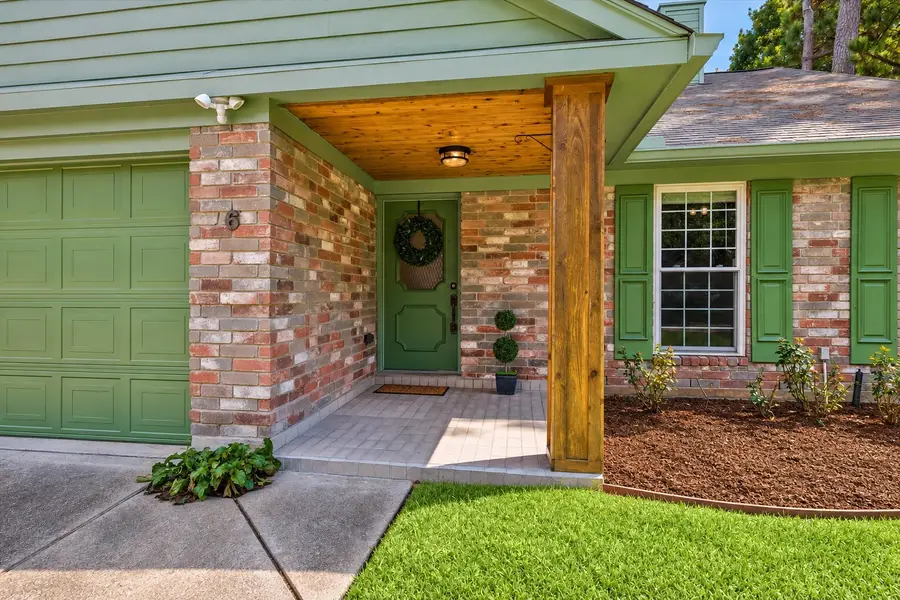6 Cottage Grove Place, The Woodlands, TX 77381 - #2