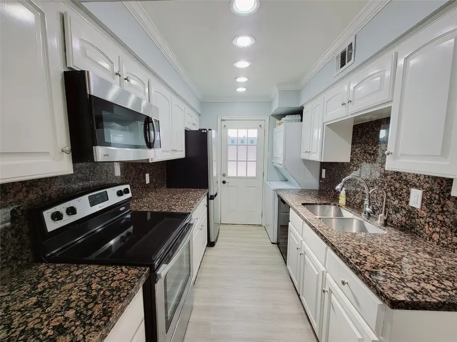 7900 Westheimer Road #255, Houston, TX 77063 - Image #3