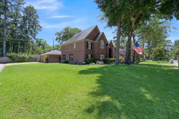 12103 Auburn Hills Drive, Tomball, TX 77377