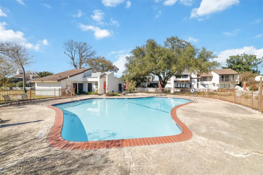 7655 S Braeswood Boulevard #2, Houston, TX 77071 - #3