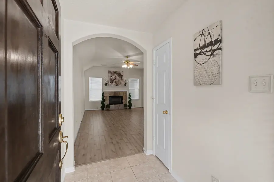 20519 Spring Bluff Lane, Spring, TX 77388 - Image #3