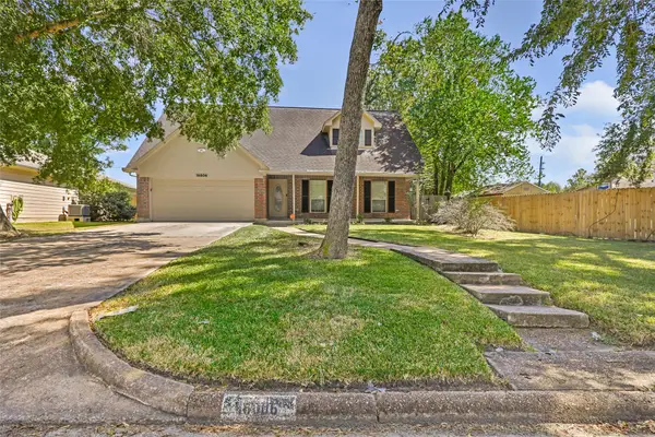16806 S Lighthouse Drive, Crosby, TX 77532