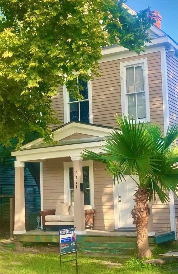 2721 Avenue P 1/2, Galveston, TX 77550 - #1