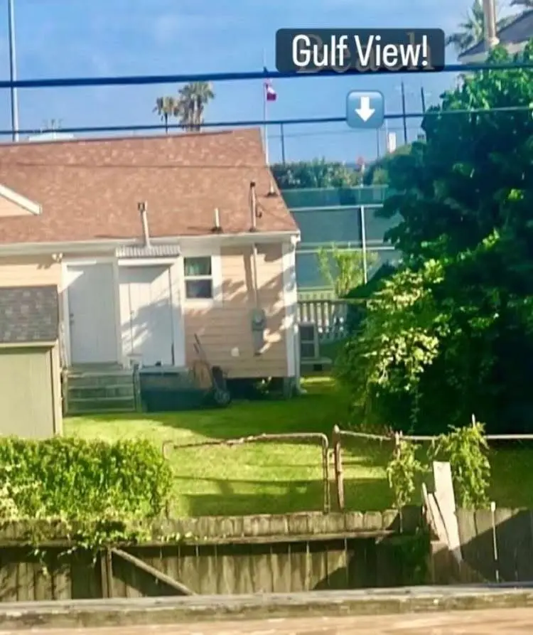 2721 Avenue P 1/2, Galveston, TX 77550 - #2