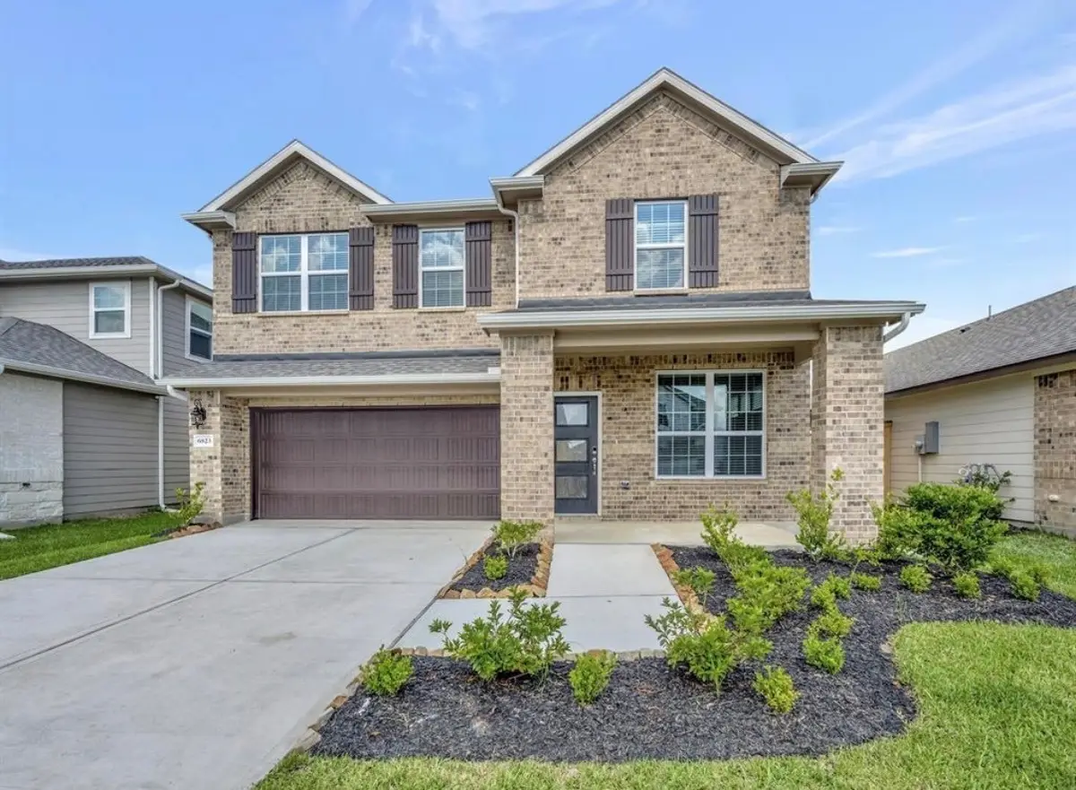 6823 Ventura Drive, Rosharon, TX 77583 - #1