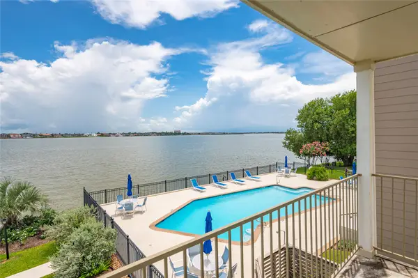 200 Yacht Club Lane #200, El Lago, TX 77586