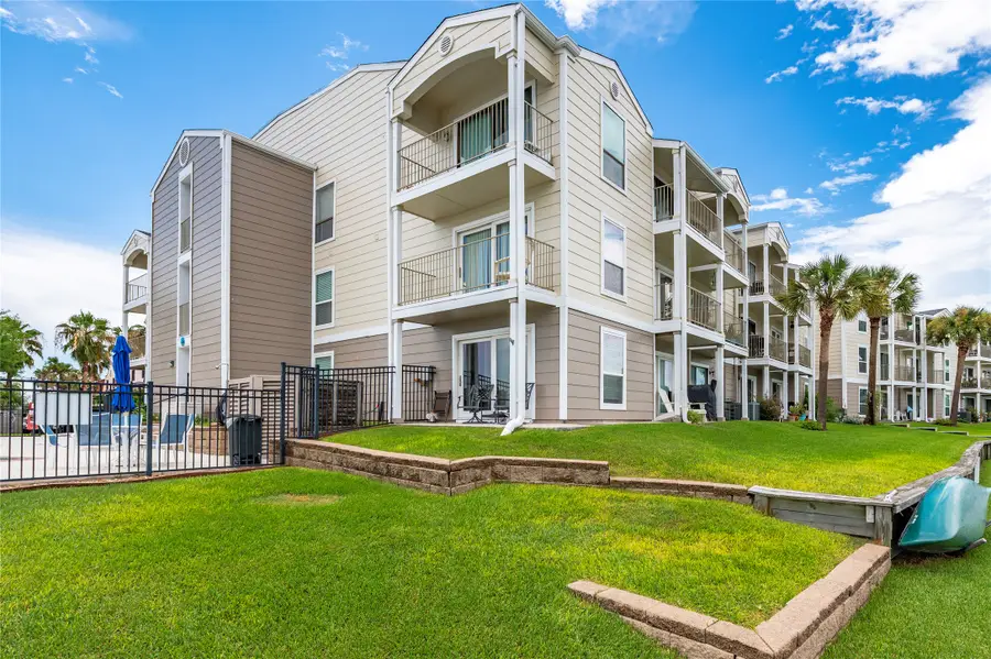 200 Yacht Club Lane #200, El Lago, TX 77586 - #3