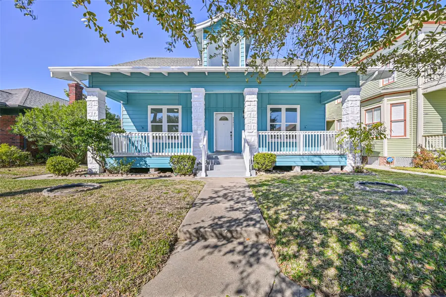3124 Avenue R 1/2, Galveston, TX 77550 - Image #2