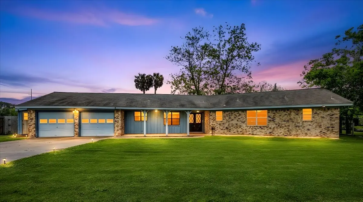 2806 Fm 646 Road N, Santa Fe, TX 77510 - #1