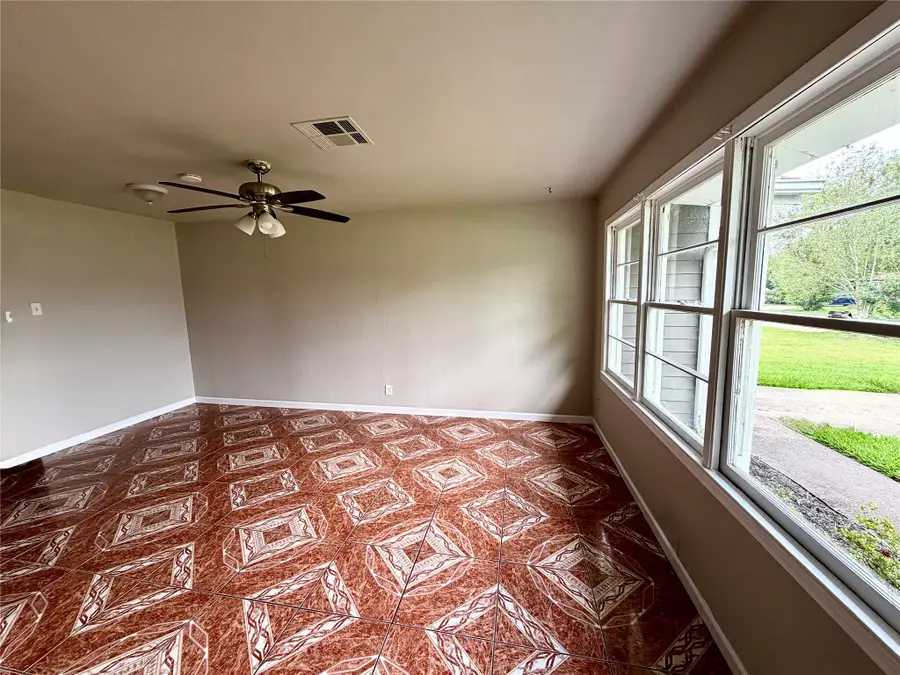 3009 Robinson Boulevard, Texas City, TX 77590 - #3