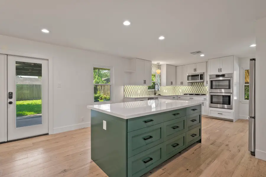 8927 Rockhurst Drive, Houston, TX 77080 - Image #2