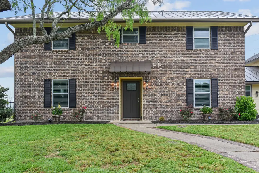 8 Las Brisas Place, Port Lavaca, TX 77979 - #3