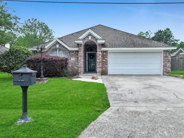 655 Windmill Way, Vidor, TX 77662
