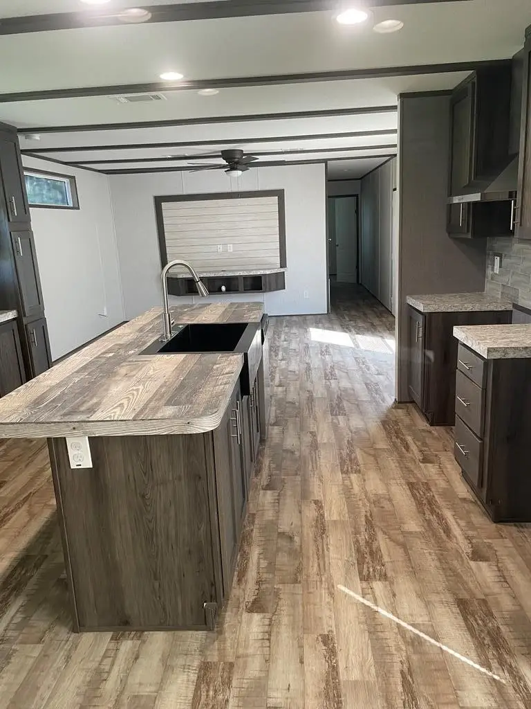 11312 County Road 3253 E, Garrison, TX 75946 - Image #2