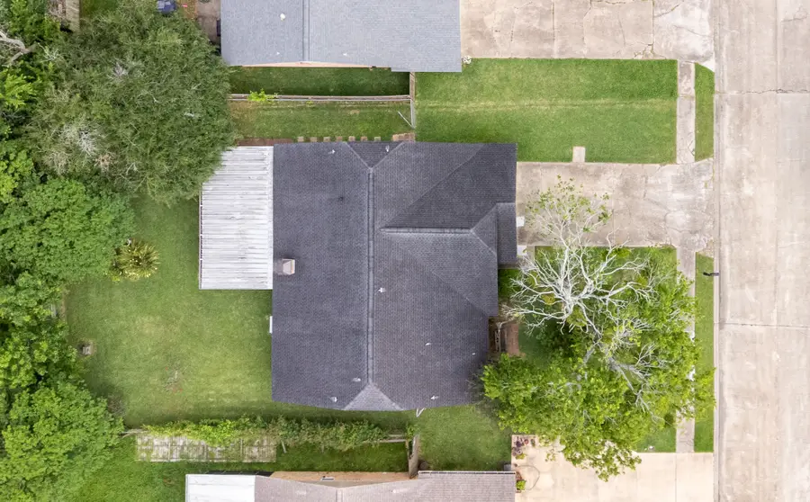 67 Sweetgum Court, Lake Jackson, TX 77566 - #3