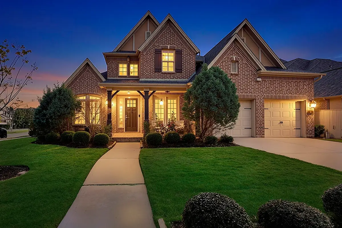 14 Red Barn Way, The Woodlands, TX 77389 - Image #1