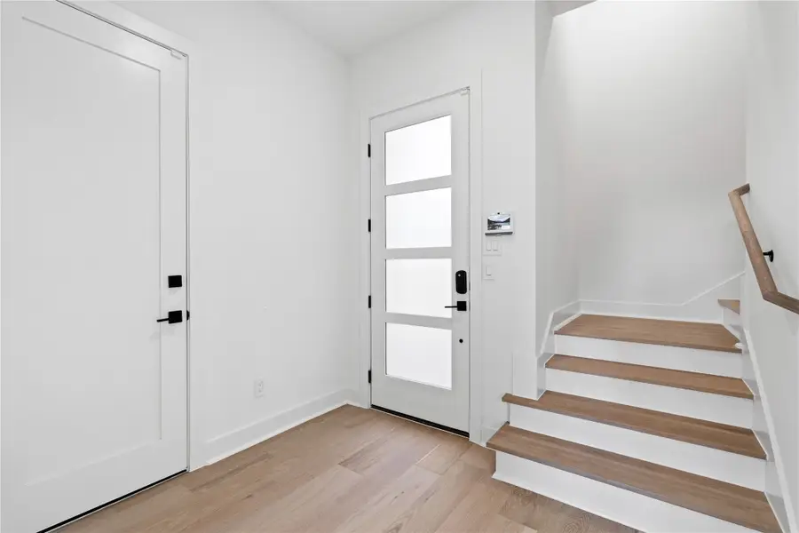 1030 W 24th Street #A, Houston, TX 77008 - Image #3