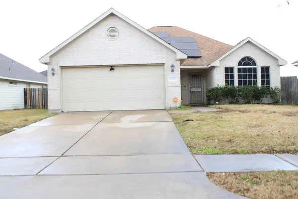 12015 Rosecroft Drive, Houston, UT 77048