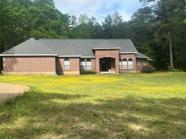 697 County Road 4330, Woodville, TX 75979