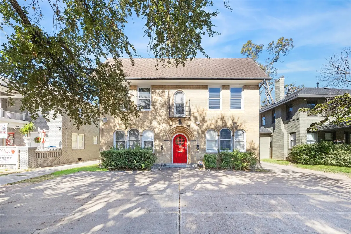 1638 Alabama Street, Houston, TX 77006 - Image #1