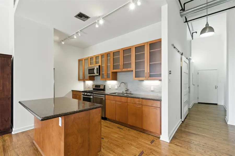 915 Franklin Street #2I, Houston, TX 77002 - Image #3