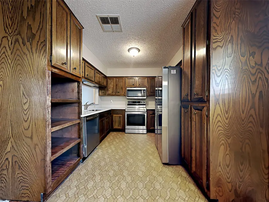 207 Oakwood Street, League City, TX 77573 - #3