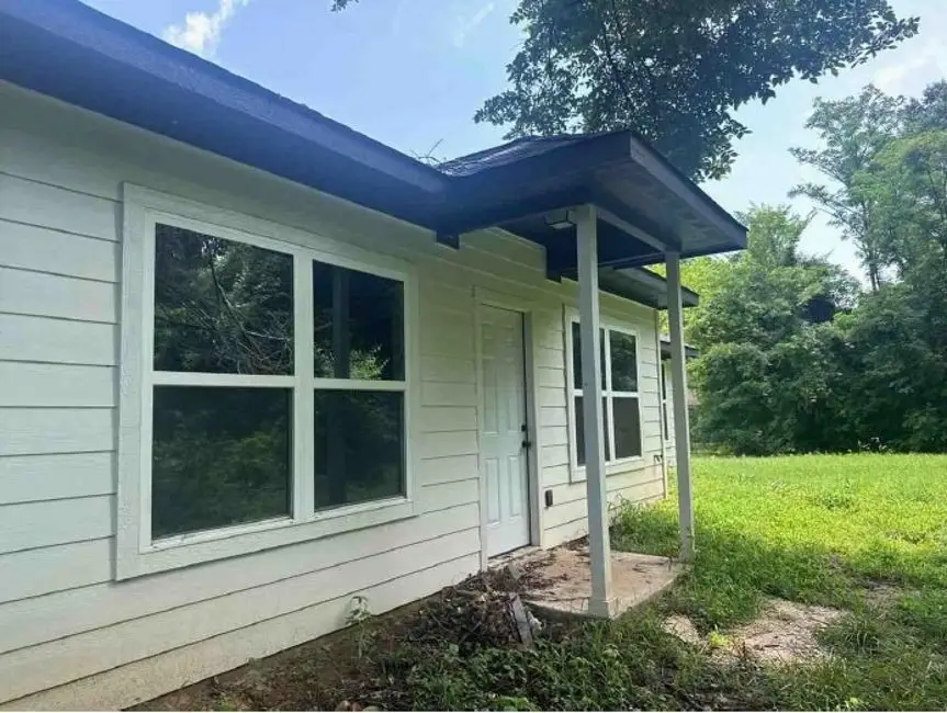 1108 E 8th Street, Mount Pleasant, TX 75455 - Image #2