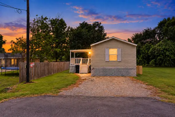 243 E Saint Charles 1 Drive, Crosby, TX 77532