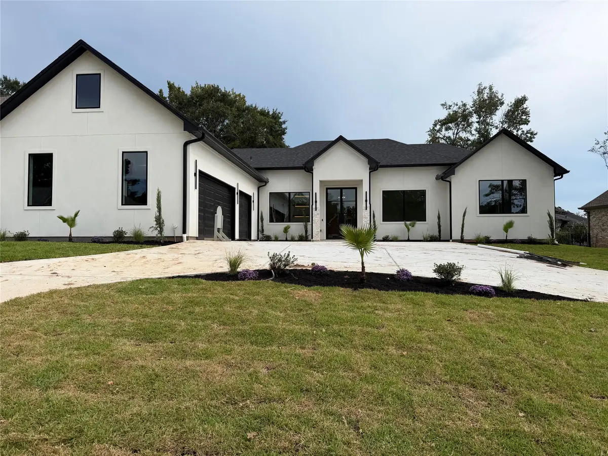 339 W Shore Lane, Montgomery, TX 77356 - #1