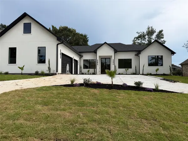 339 W Shore Lane, Montgomery, TX 77356