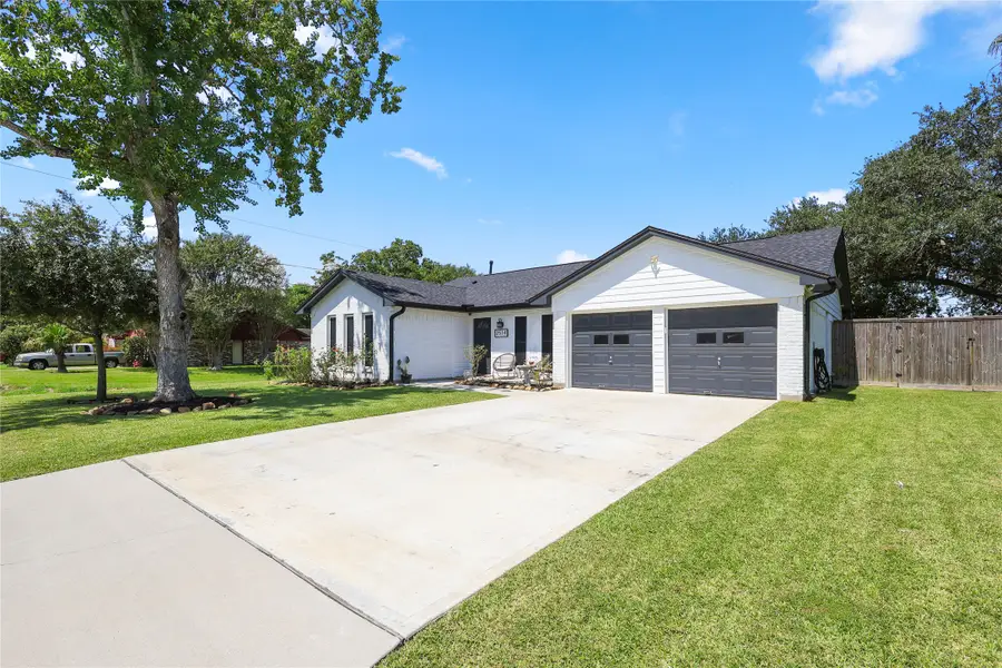 2514 Westfield Street, Alvin, TX 77511 - Image #2