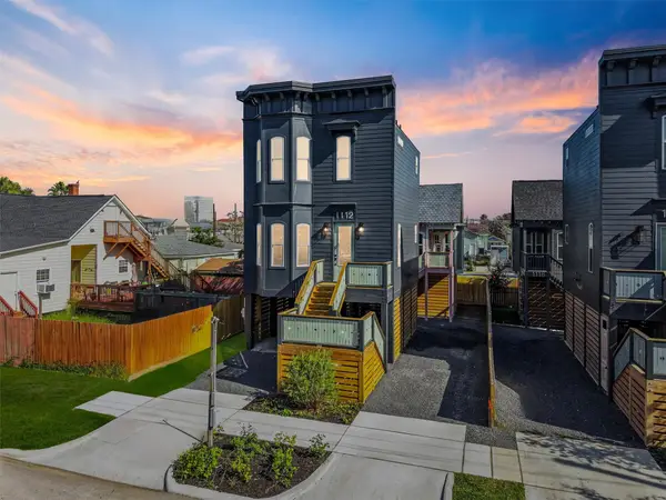 1112 30th St #A-B, Galveston, TX 77550