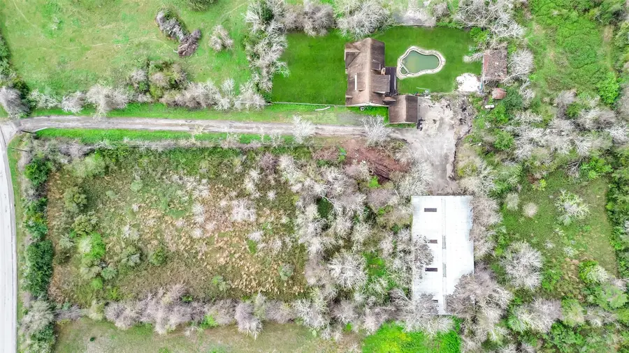 4918 Farmer Road, Alvin, TX 77511 - #3