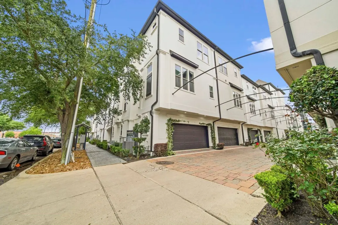 741 Live Oak Street, Houston, TX 77003 - #1