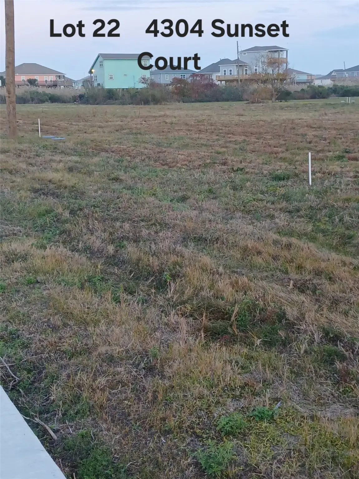 4304 Sunset Ct, Port Bolivar, TX 77650 - #1