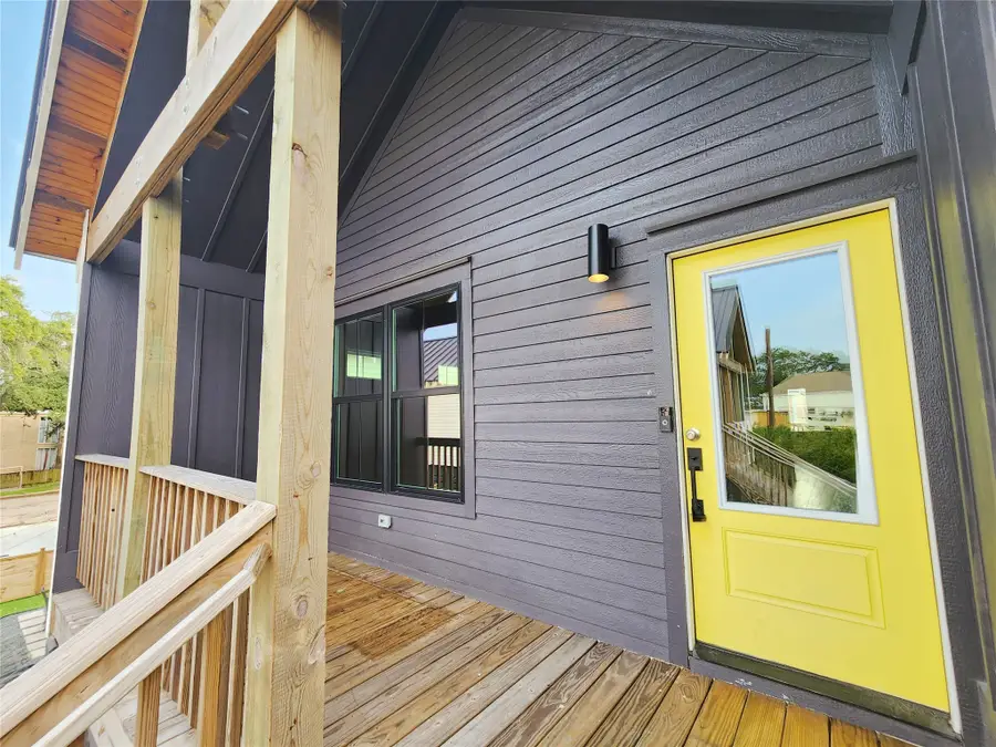 1220 32nd Street, Galveston, TX 77550 - Image #3