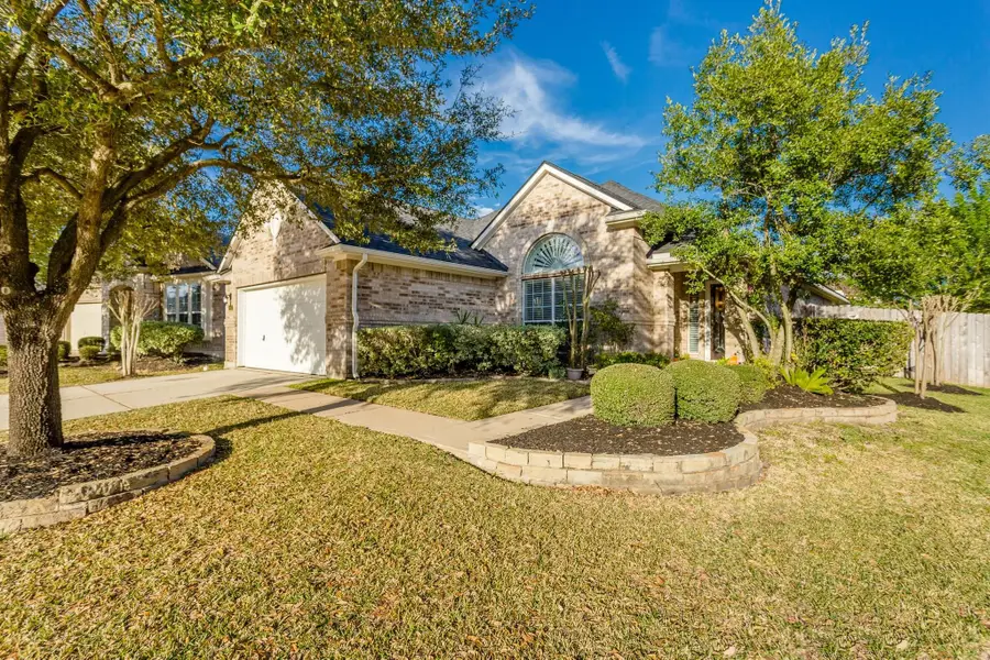 10002 Deer Track Court, Houston, TX 77064 - Image #2
