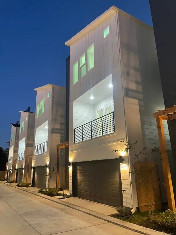 812 Elkhart Street #C, Houston, TX 77091