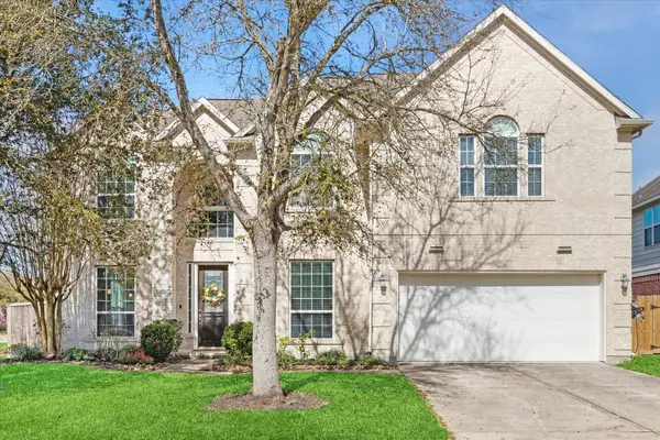 13115 Hampton Bay Drive, Pearland, TX 77584