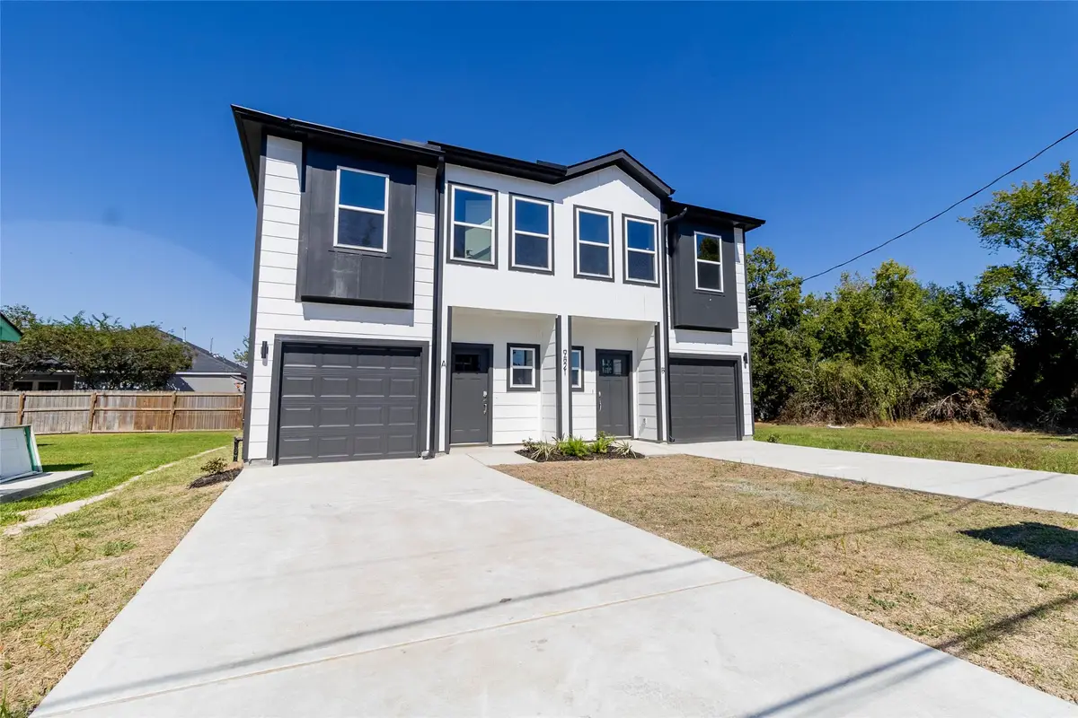 9821 Richcroft Street, Houston, TX 77029 - Image #1