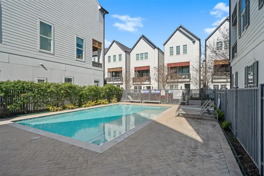 3307 Timbergrove Oaks Street, Houston, TX 77008 - Image #2