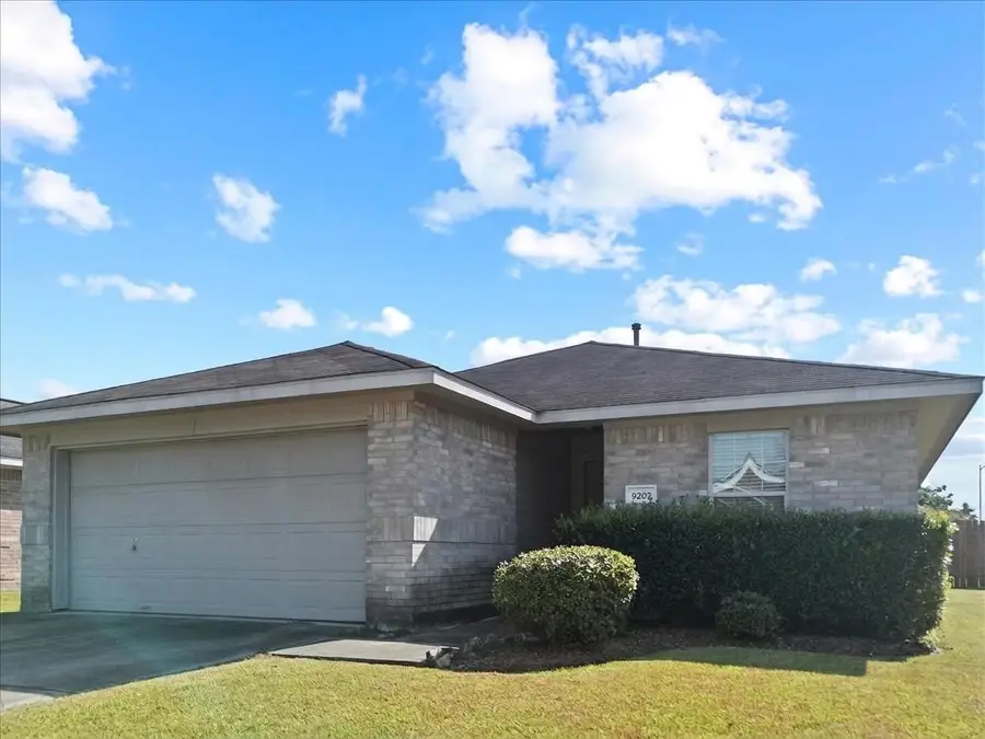 8202 Greenleaf Street, Baytown, TX 77523 - #3