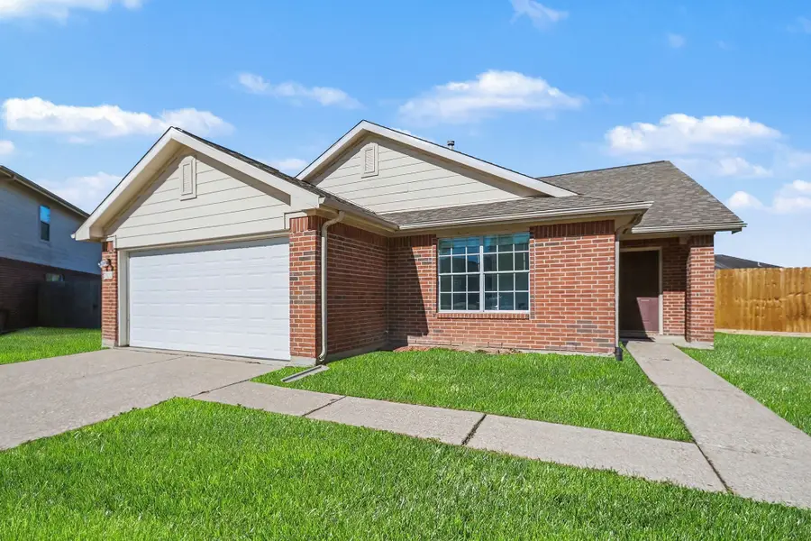 7922 Cedar View Street, Baytown, TX 77523 - Image #2