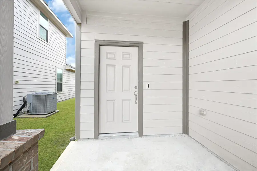 9742 Raisbeck Place, Houston, TX 77044 - Image #3